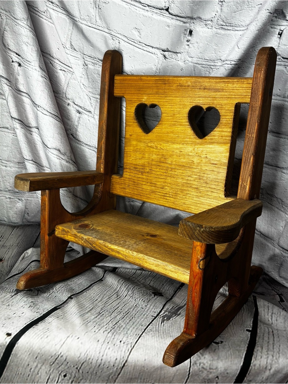 15” Vtg Rustic Country Wood Elongated Rocking Chair Heart Cutouts Doll Decor
